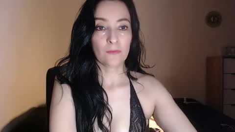 VALENTINA online show from November 13, 12:02 am