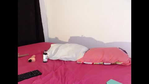 Anie D. online show from November 18, 4:10 pm