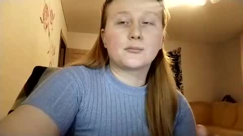 Anika online show from September 29, 3:33 pm