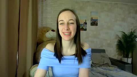 anikabloom online show from March 12, 1:59 pm