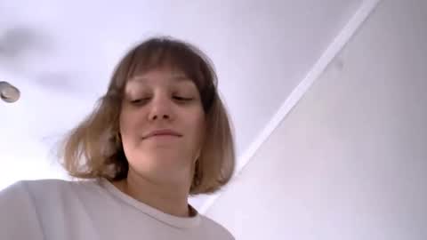 Jenny online show from May 9, 9:26 am