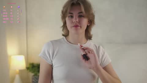 AnishaVivo online show from December 4, 1:00 pm