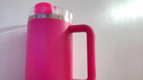 ana independent model online show from February 1, 6:21 am