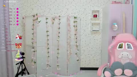 Anita online show from December 2, 5:44 pm