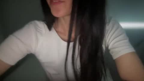 Anje online show from May 23, 7:26 am