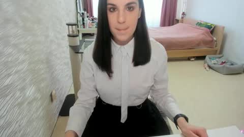 Snapshot of ann_venum chatting on March 4, 10:13 am Anna online show from March 4, 10:13 am