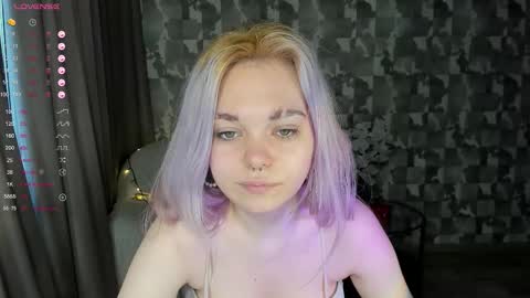 Anna online show from December 19, 10:44 am