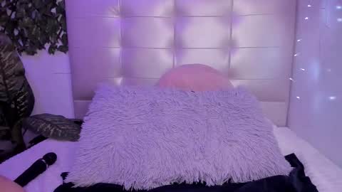 ANNA online show from November 12, 2:52 pm