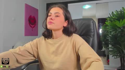 anna_firee online show from January 14, 9:17 am