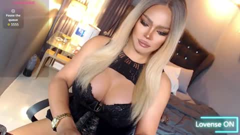 Miss Anna online show from June 6, 12:05 am