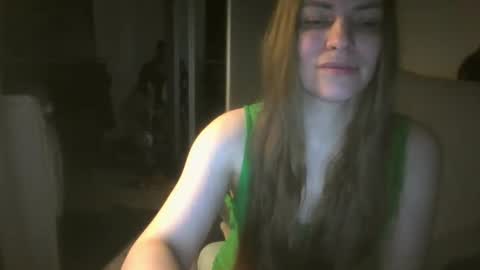 annadiamond1 online show from March 8, 12:33 am