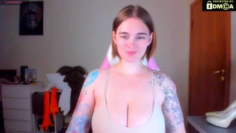 Snapshot of annaroading chatting on September 10, 10:55 pm AnnaRoading online show from September 10, 10:55 pm