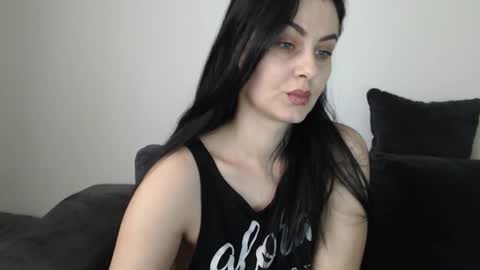 Anna online show from February 6, 9:46 am