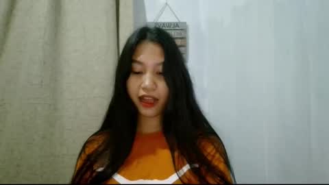 Snapshot of annarot chatting on October 14, 2:20 pm Riane online show from October 14, 2:20 pm