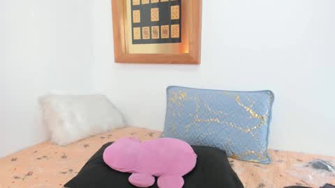 anna online show from March 4, 5:13 pm