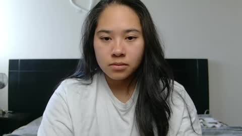 Anna online show from March 22, 9:41 pm