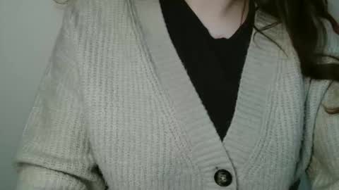 Bella online show from February 2, 12:01 pm