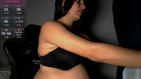 Anne Hugo online show from March 24, 5:13 am