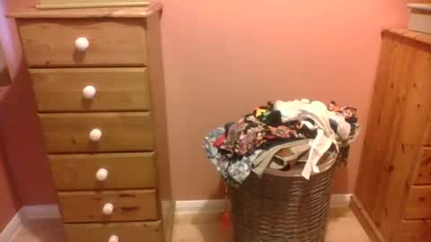 annecharlie online show from October 19, 7:24 am