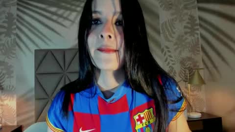 Anne online show from February 8, 3:54 am