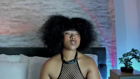 Anneth online show from October 25, 7:36 pm