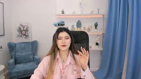 annetli online show from October 15, 3:32 am