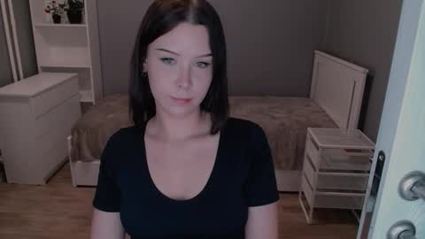 AnnFlowerLa online show from September 21, 12:42 pm