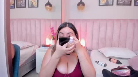 Snapshot of annie_karlsson__ chatting on October 8, 4:07 am online show from October 8, 4:07 am