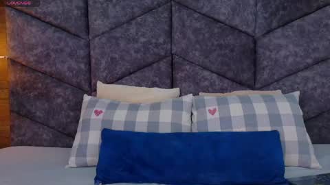 ANNIE online show from May 28, 11:41 am