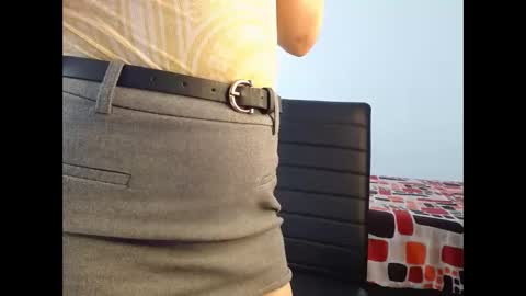 Annie online show from January 7, 6:13 pm