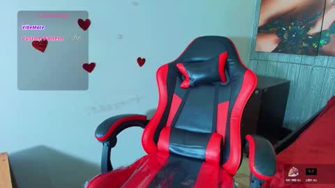 Anniee online show from March 19, 1:05 pm