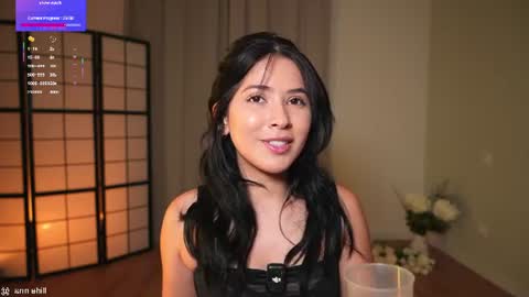 anniehillofficial_ online show from June 8, 7:37 pm