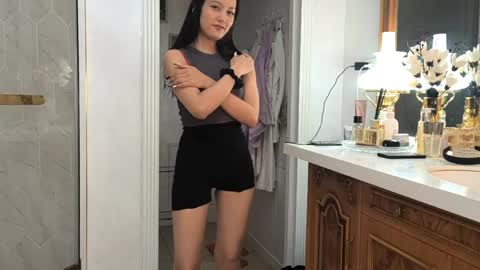 Hello my name is Kate online show from April 24, 6:10 pm