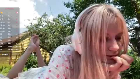 Hello my name is Kate online show from July 3, 9:25 am
