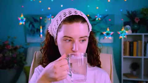 Ann Terry 3 online show from September 17, 8:29 am