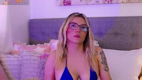 Antonella Lee online show from May 10, 7:42 pm