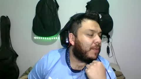 lion kennedy independent model moderator online show from November 16, 3:30 am