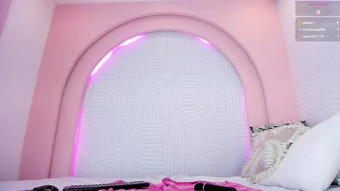 Anny online show from May 15, 11:34 pm