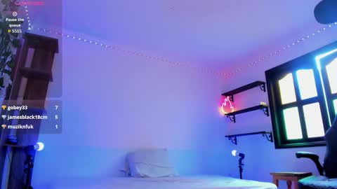 Anny online show from February 1, 7:11 pm