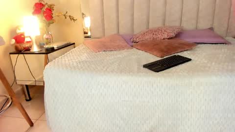 ANNY  online show from May 11, 2:45 pm