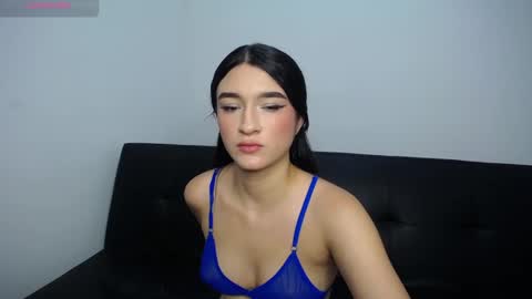 Anny online show from December 17, 3:41 pm