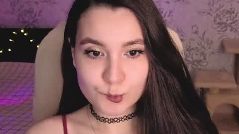 Annie online show from July 13, 7:17 pm