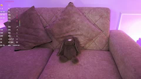 Ana online show from April 9, 11:38 am