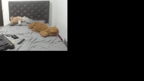 annychat28 online show from February 27, 6:44 pm