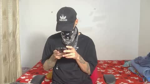 Anonymous online show from November 27, 6:21 am