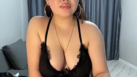 Any online show from February 25, 11:15 pm