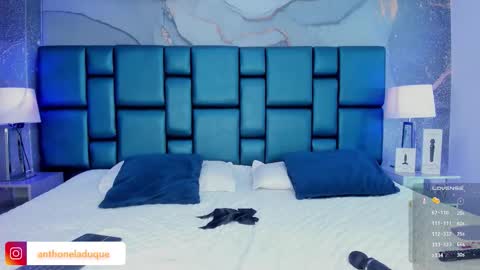 anthonelaDuque online show from September 20, 6:55 pm