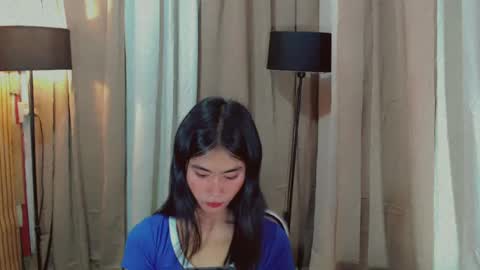 thonette online show from July 6, 3:03 pm