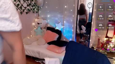 Snapshot of antolyh_c chatting on October 7, 12:56 pm antolyh_c online show from October 7, 12:56 pm