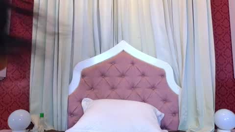 ANTONELLA online show from January 11, 9:47 am